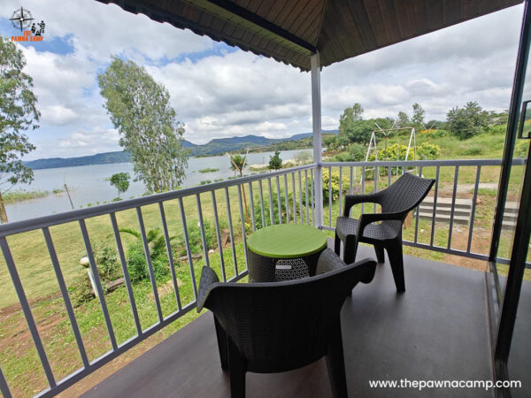 pawna lake luxury cottages